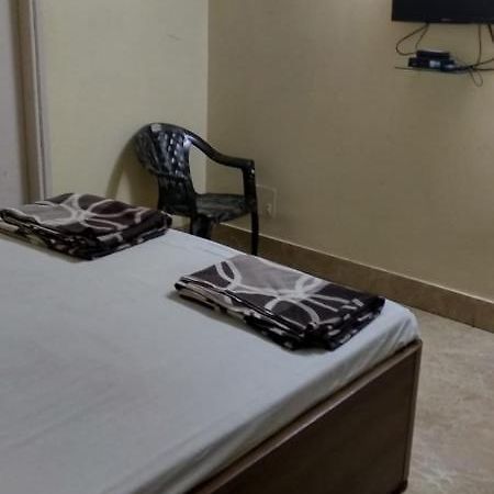 Adarsh Lodge Jamshedpur Zewnętrze zdjęcie